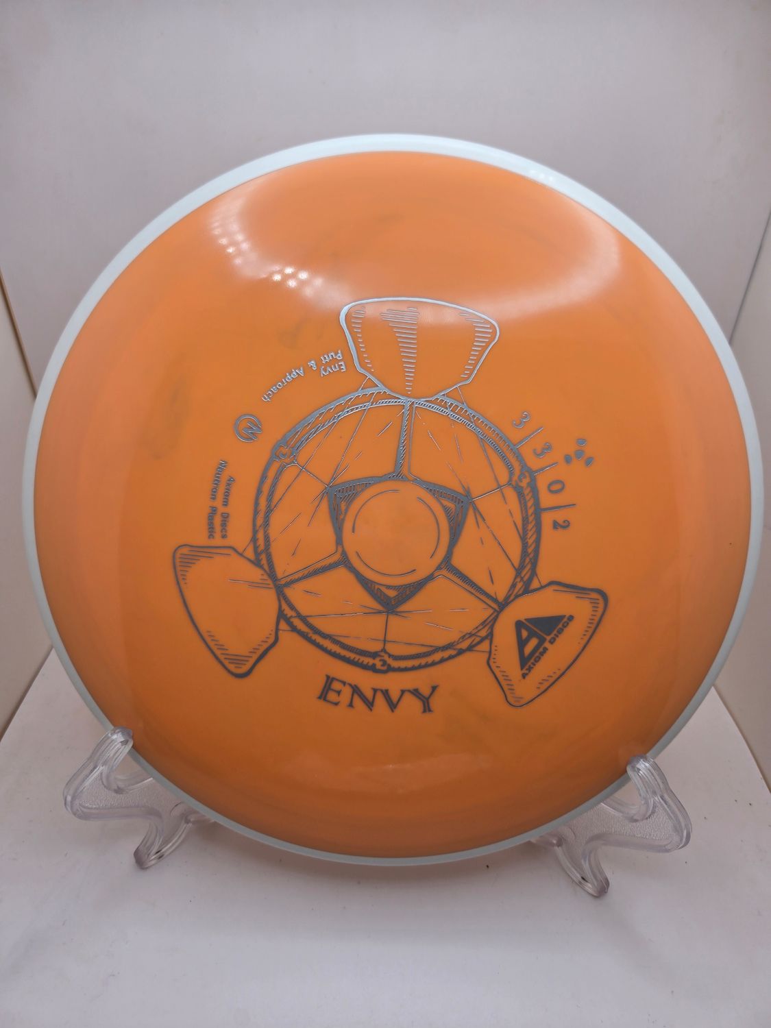 Axiom Discs Envy Neutron Peach with White Rim 173g.