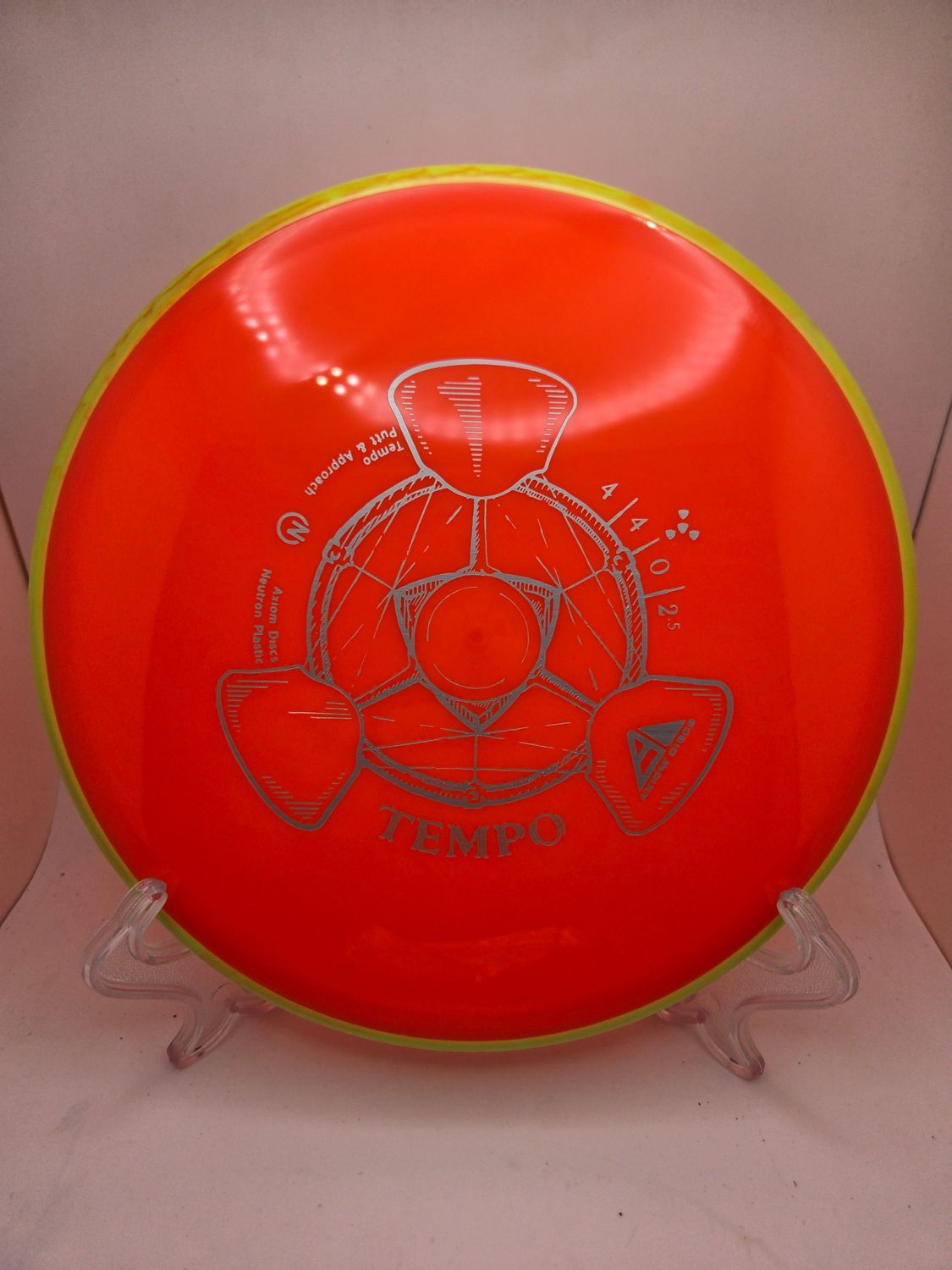Axiom Discs Tempo Neutron Stock Bright Salmon Orange with Yellow Rim 173g