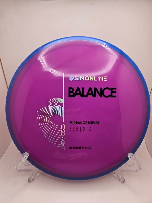 Axiom Discs Neutron Balance Stock Purple with Blue Rim 170g
