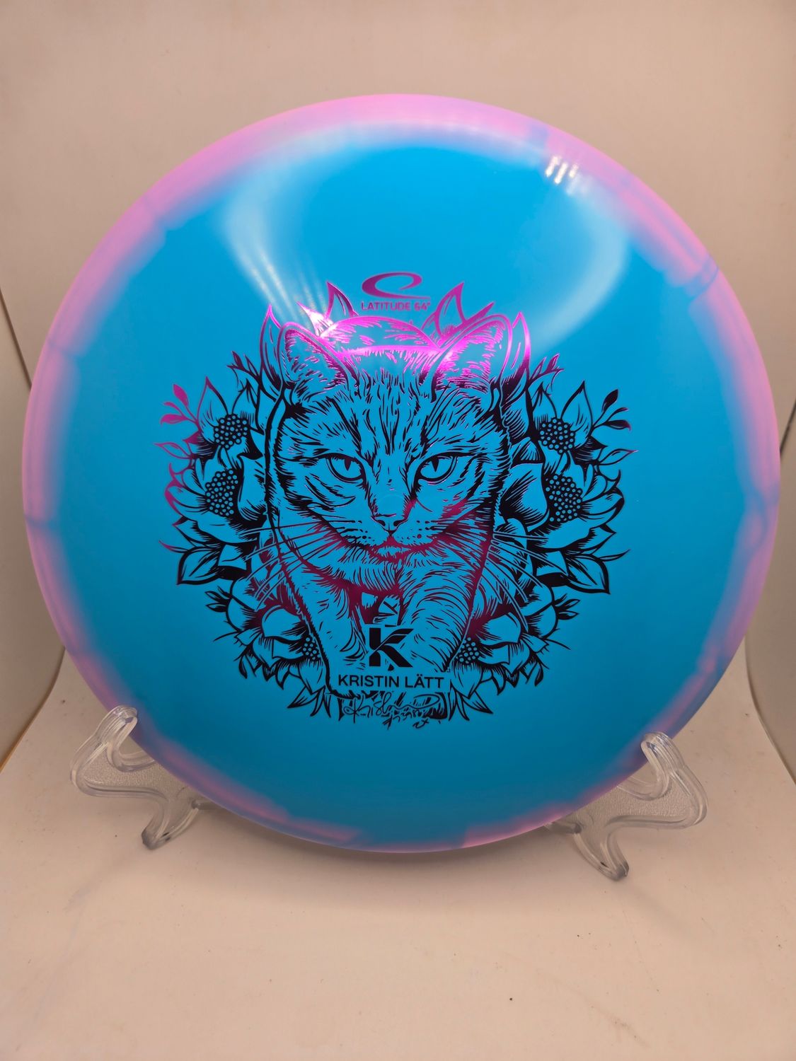 Latitude 64 Gold Orbit Claymore - Kristin Latt Team Series 2025 Turquois with Pink Rim 178g