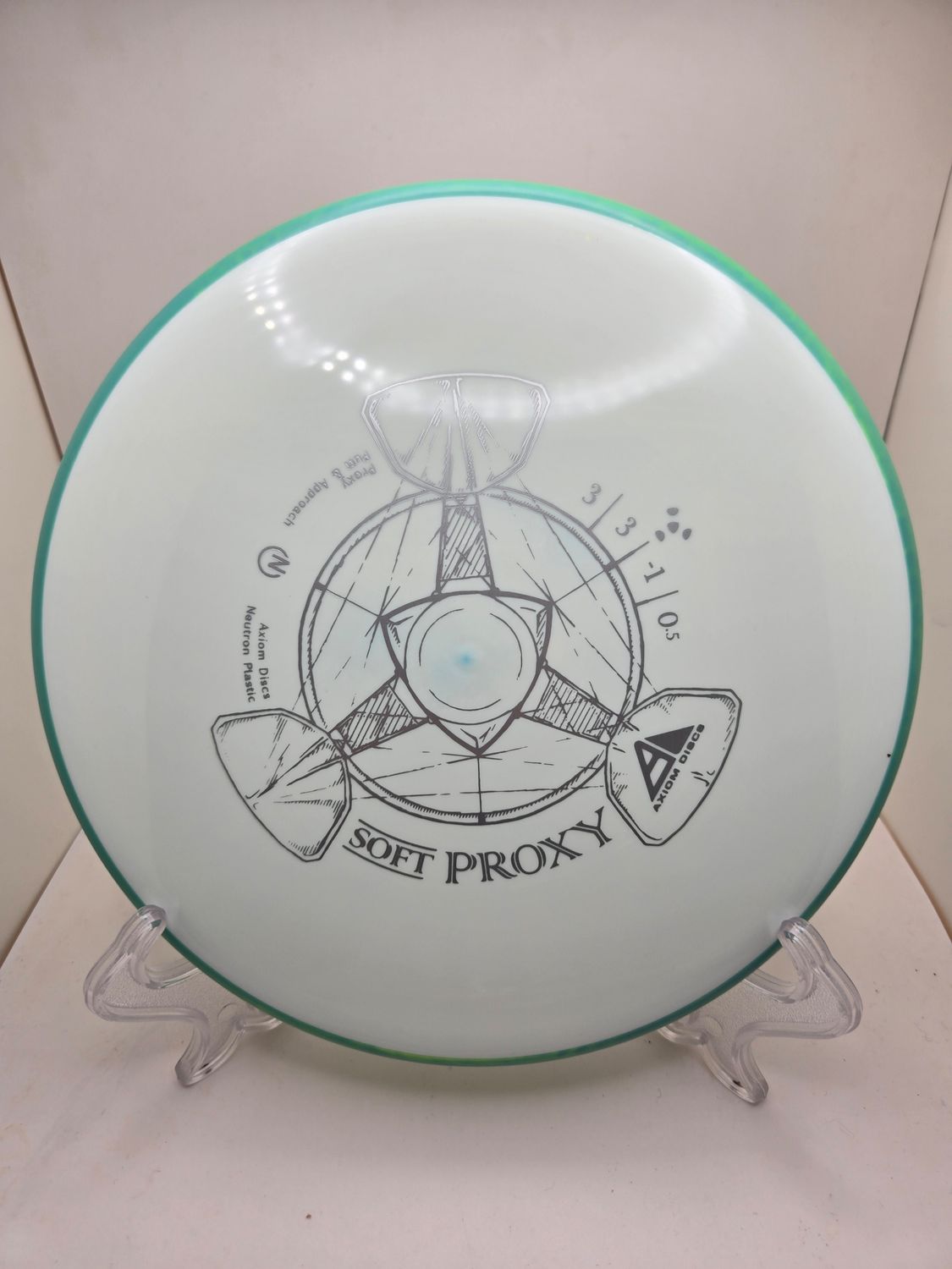 Axiom Discs Proxy Neutron Soft White with Green Rim 173g