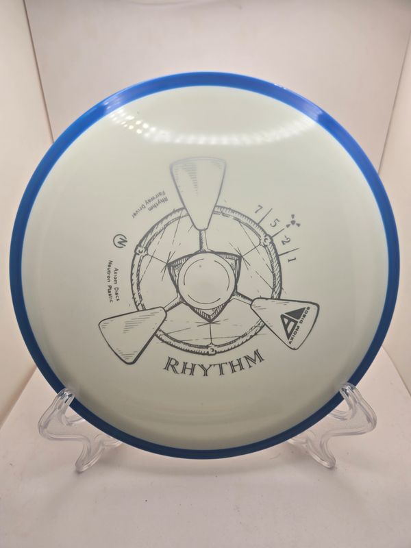 Axiom Discs Rhythm White with Blue Rim Neutron 162g