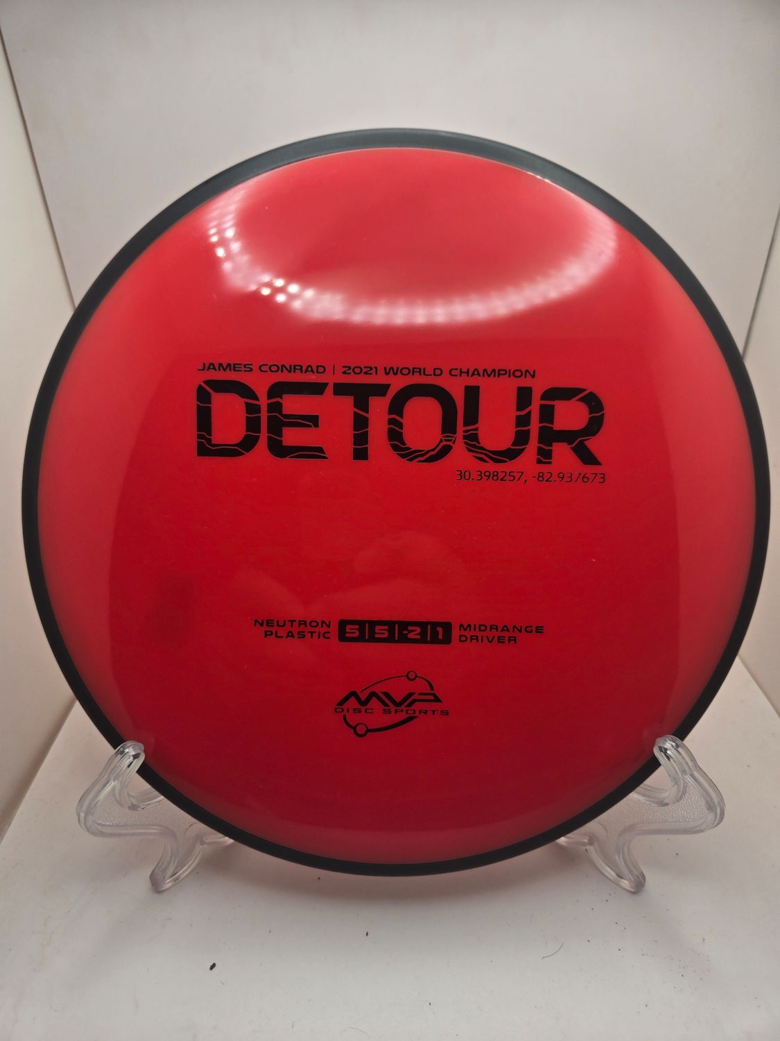MVP Discs Neutron Red Detour Stock 178g