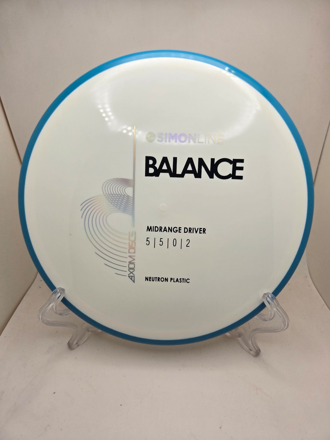 Axiom Discs Neutron Balance Stock White with Blue Rim 177g
