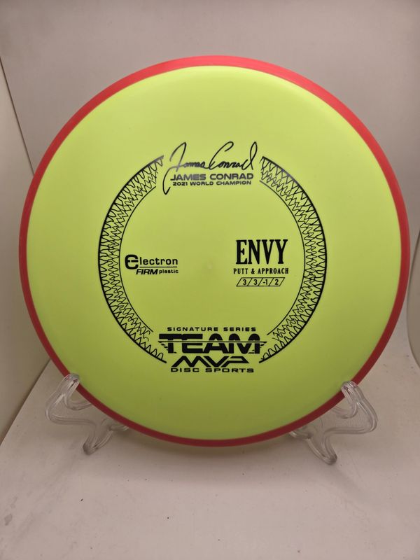Axiom Discs Envy Electron Firm Yellow with Red Rim 174g.