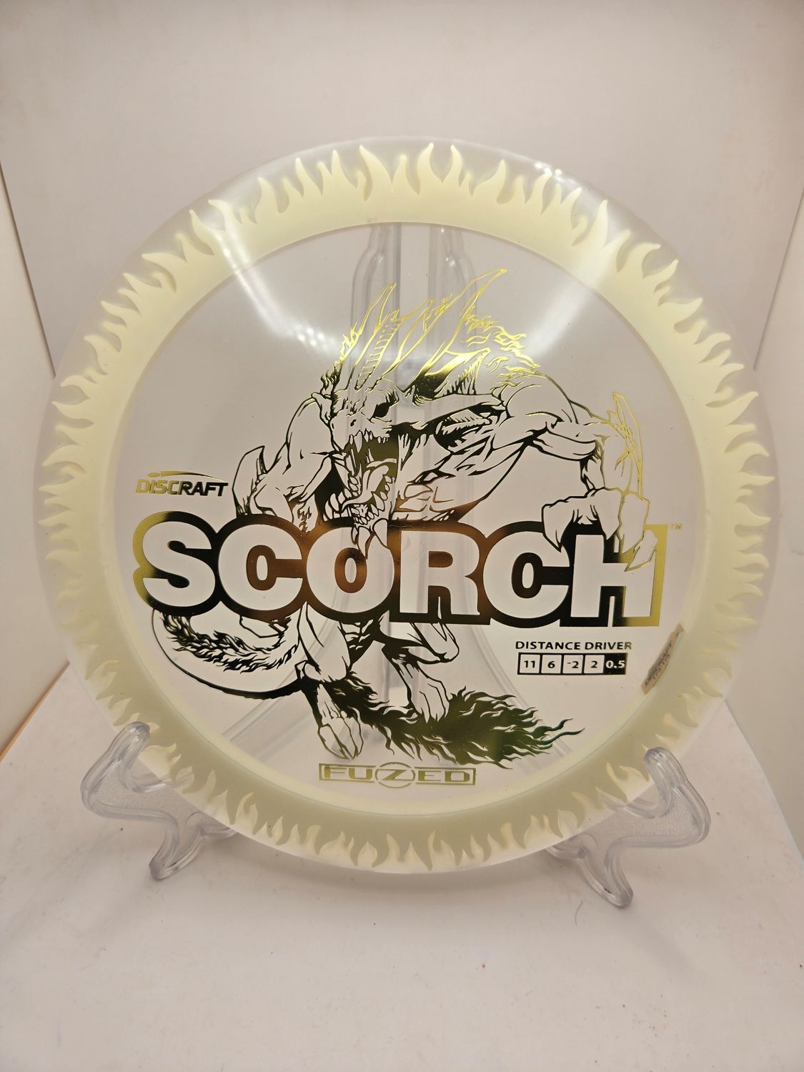 FuZed Line Scorch Clear Plate White back with Gold Stamp 173-174g