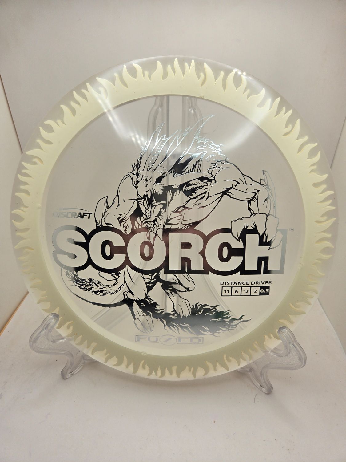 FuZed Line Scorch Clear Plate White back with Silver Stamp 173-174g