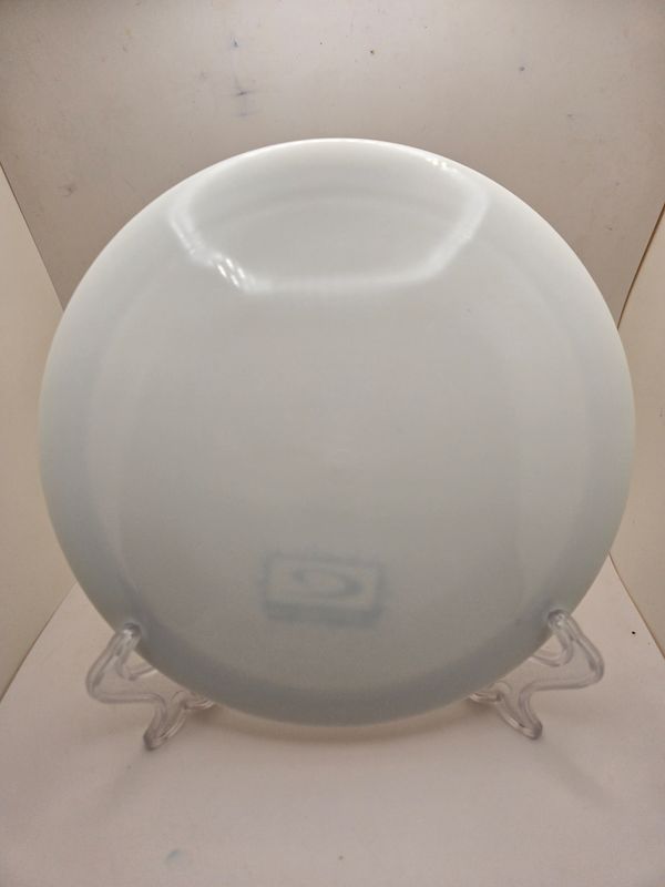 Latitude 64 Blank Canvas White Gold Sapphire 163-164g