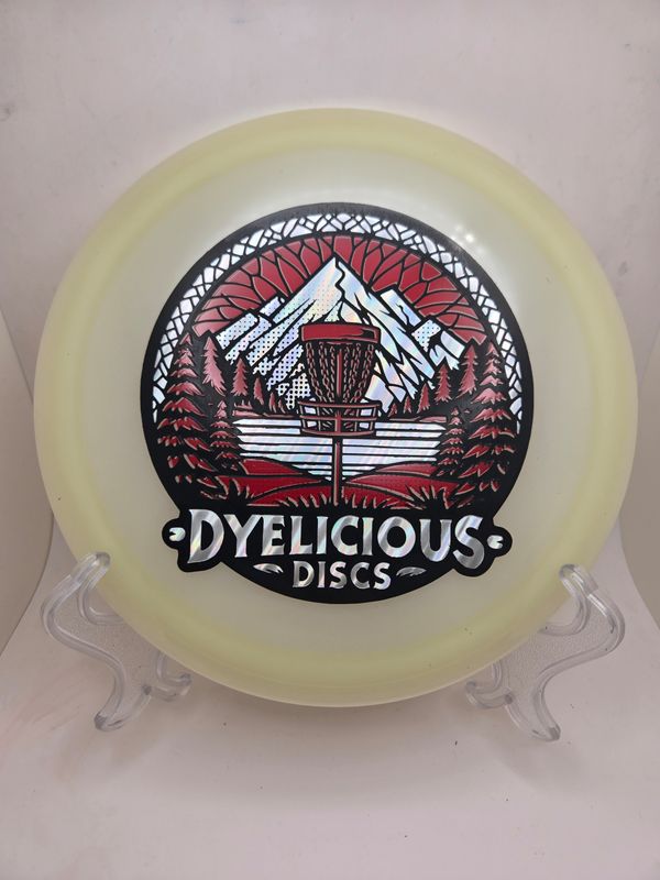 Axiom Discs Crave Total Eclipse Blue Rim Green Plate Triple Foil 1 of 1 Dyelicious Discs Stamp with Red background and Silver Wavy Stamp 167g