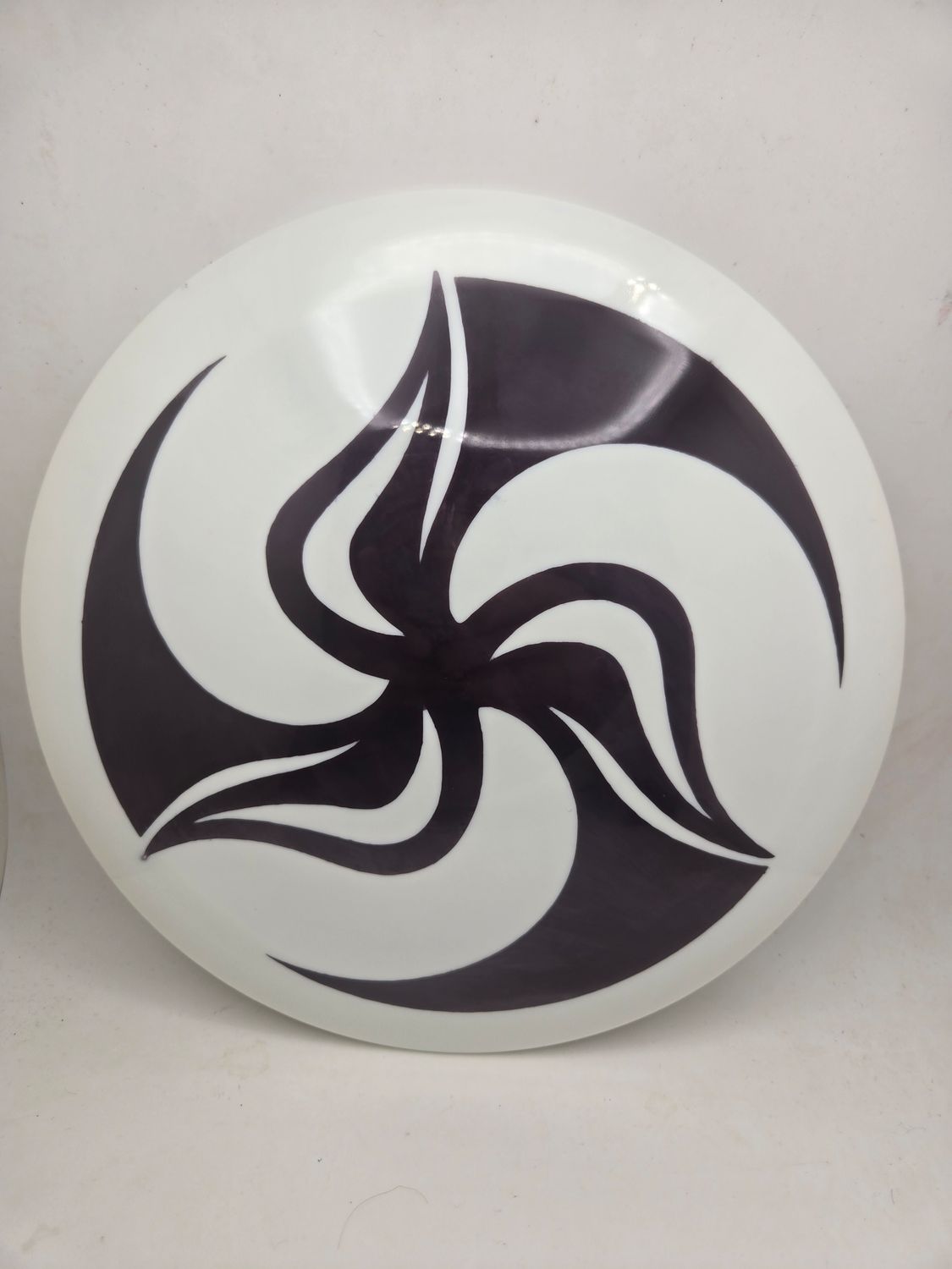 Innova Discs Dyed Custom I-Fly Wraith White Bottom Stamp 168g