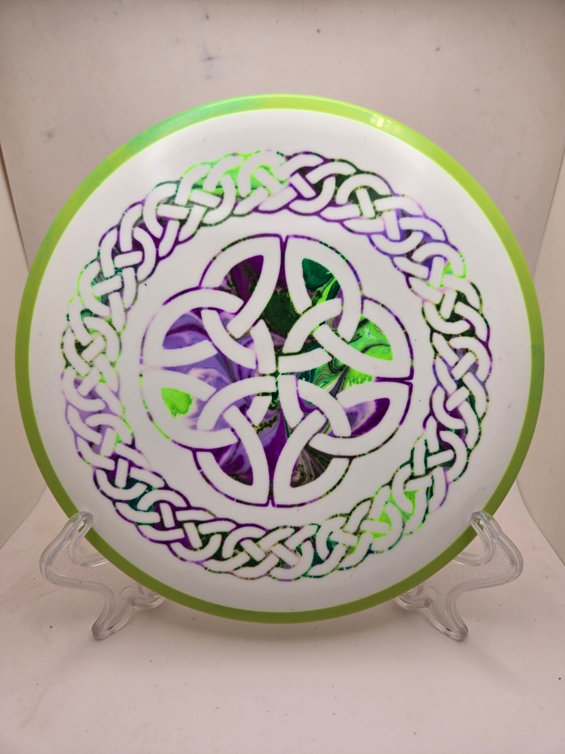 Axiom Discs Purple/Green Dye Fission Crave White with Green Rim 167g