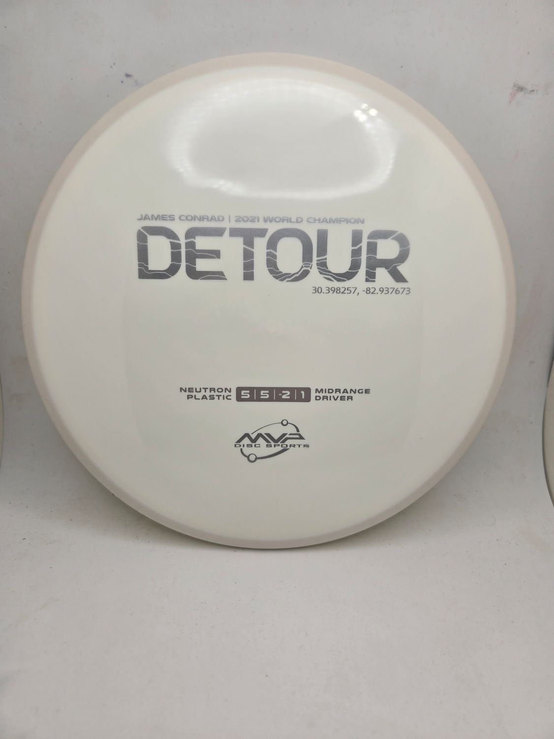 MVP Discs Neutron White Detour Stock 179g