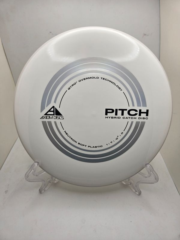 Axiom Discs Neutron Soft Pitch White with Swirly White Rim 160g