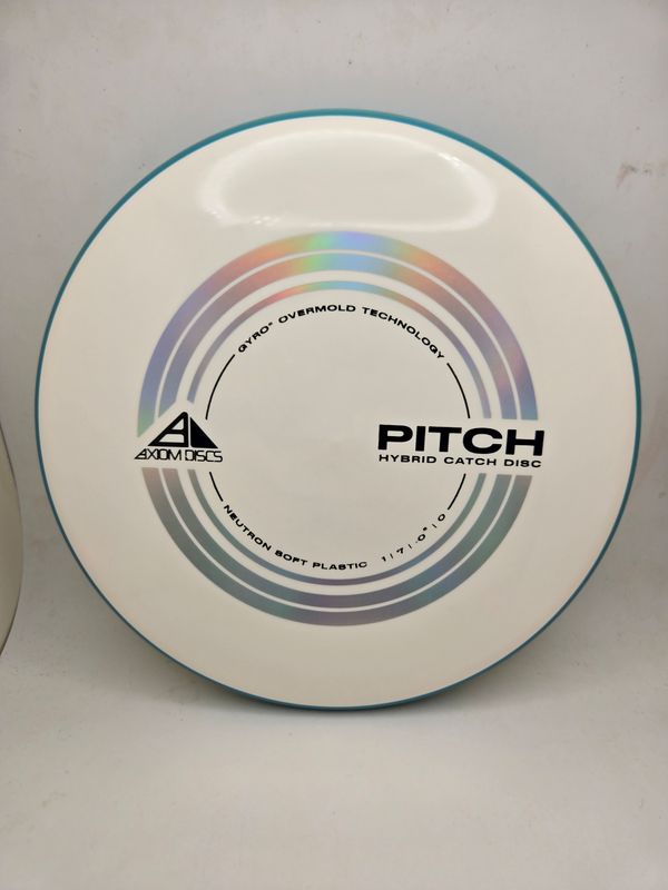 Axiom Discs Neutron Soft Pitch White with Blue Rim 163g