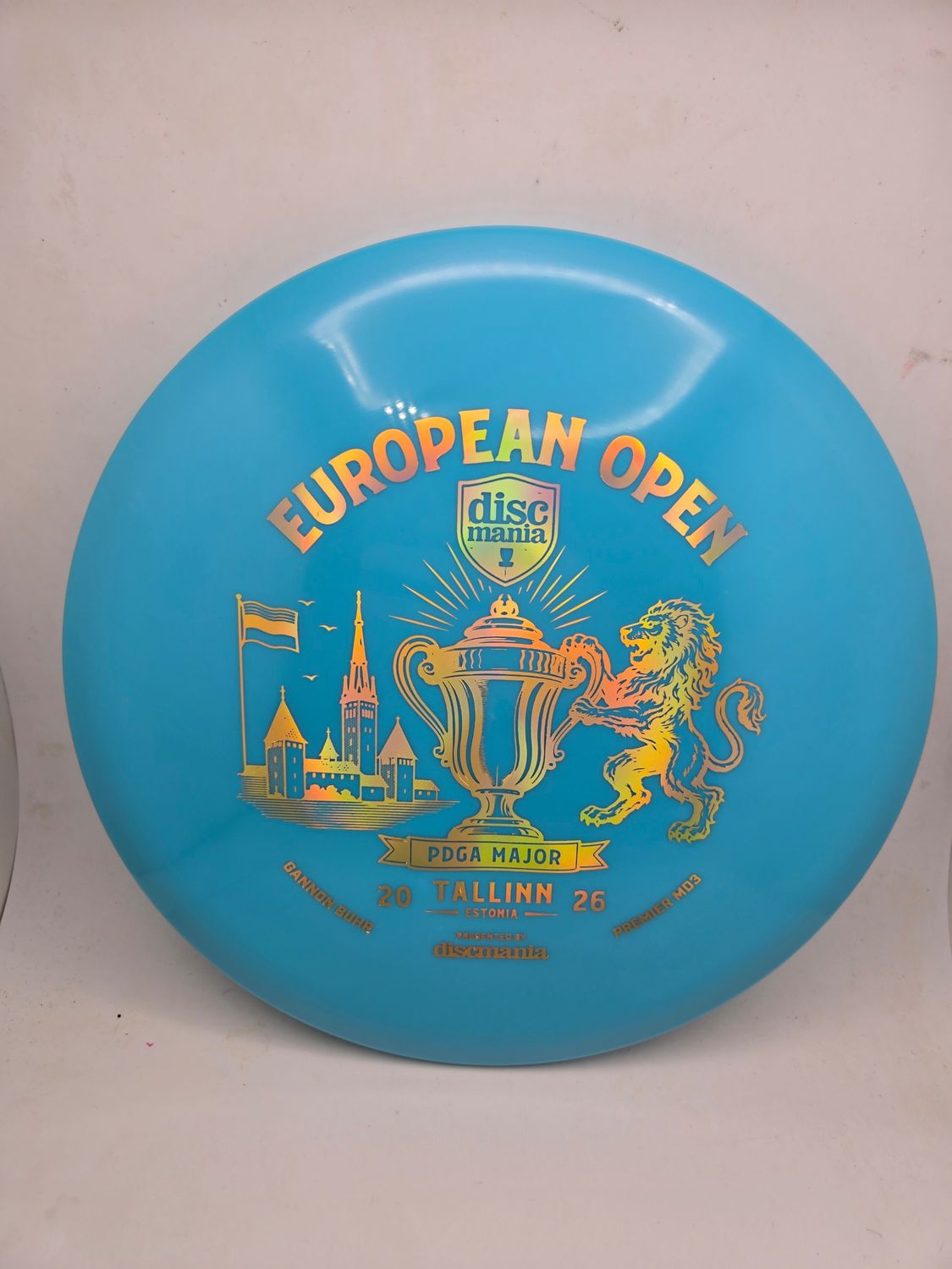 Discmania Discs Gannon Buhr Triumph Series Q-Line Premier MD3 (2026 European Open) Sky Blue with Gold Stamp 177g