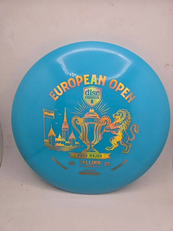 Discmania Discs Gannon Buhr Triumph Series Q-Line Premier MD3 (2026 European Open) Sky Blue with Gold Stamp 177g