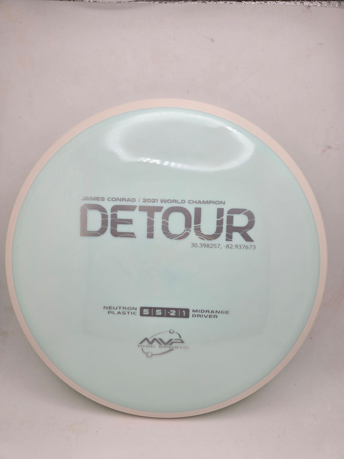 MVP Discs Neutron Light Blue Detour 171g