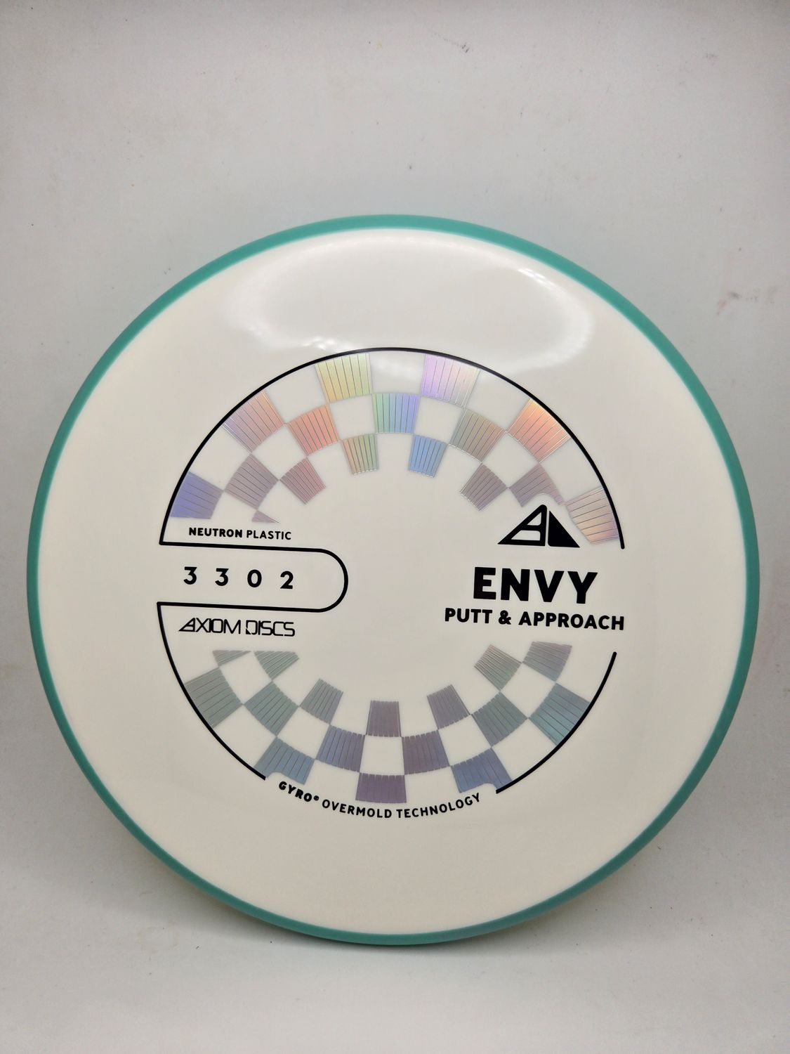 Axiom Discs Envy Neutron White with Teal Rim 174g.