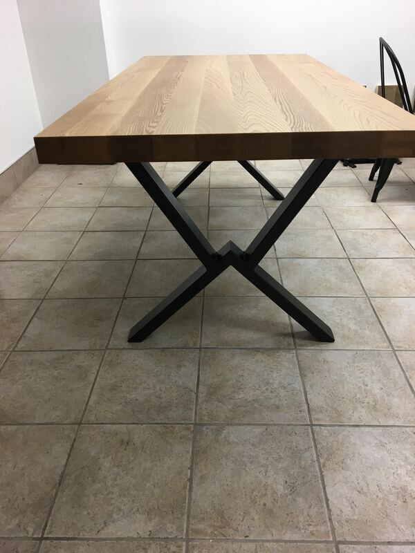 Pattes '' W ''  pour table  ( paire)