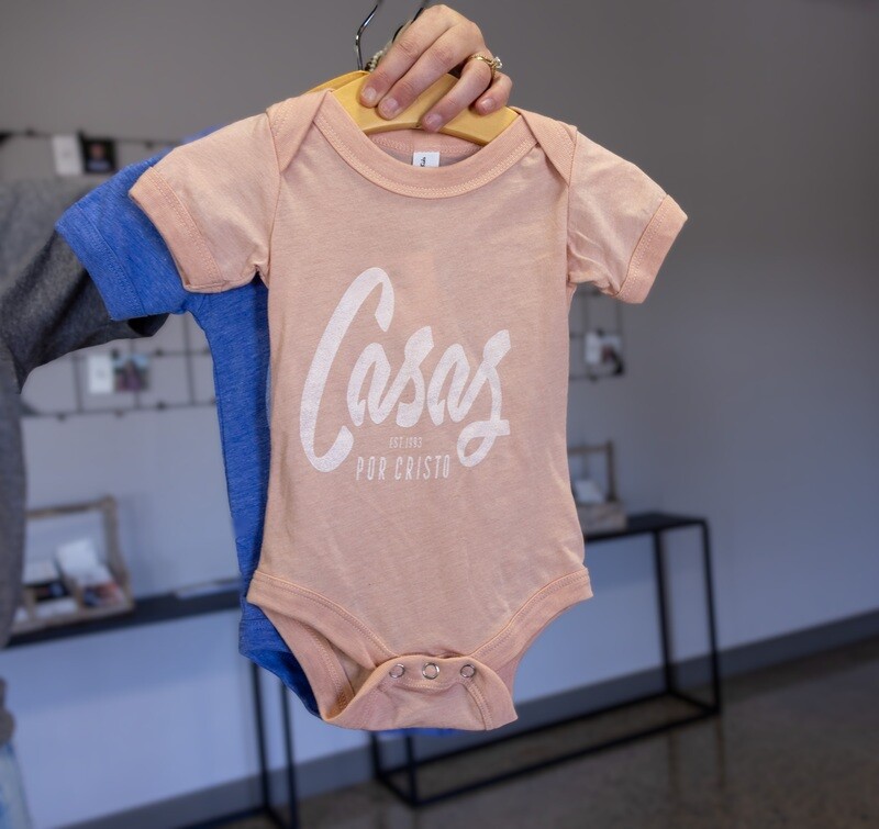 CLASSIC SCRIPT INFANT ONESIE 3-6M