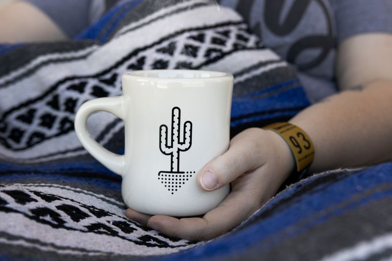 CACTUS MUG WHITE