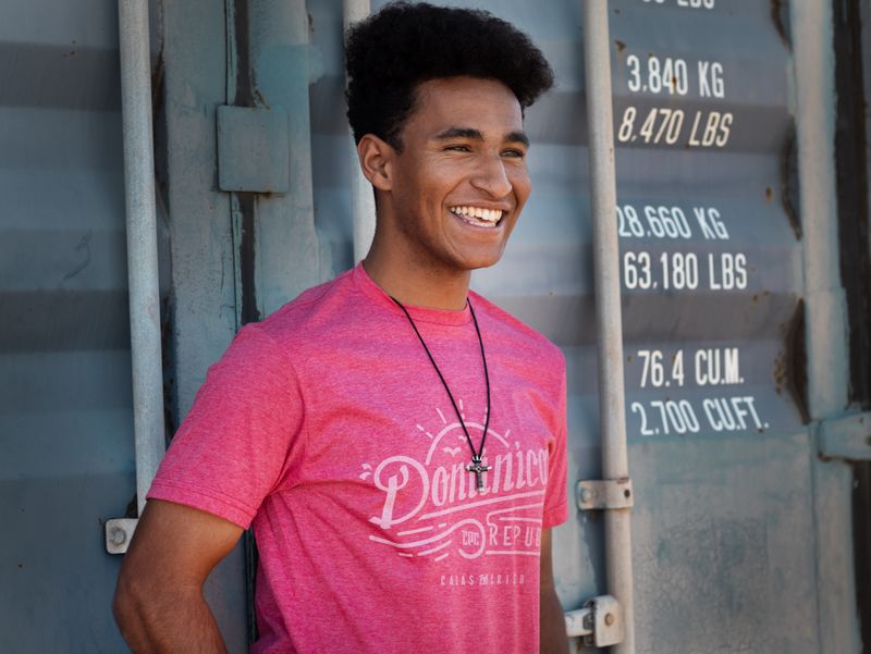 DOMINICAN REPUBLIC LOCATION TEE RED
