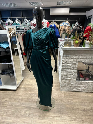 Langes Kleid in Farbe grün