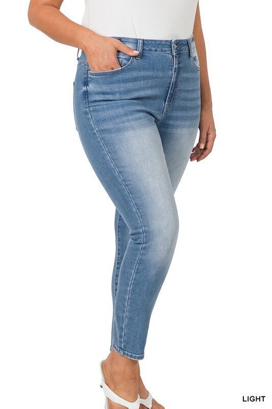 Plus Size High- Rise Skinny Denim Pants