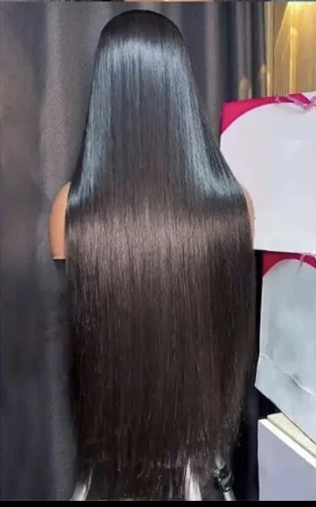 Straight 13x4 Frontal Wig 30” 180% Density