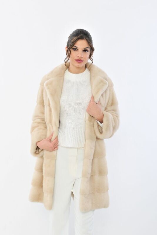 Cappotto in visone color palomino Cappotto in visone color palomino