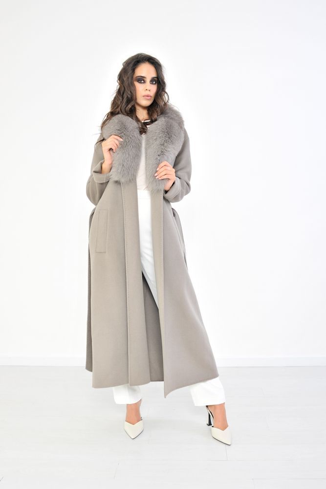 Cappotto in tessuto tortora collo sciallato in volpe
