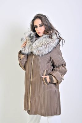 Plissé Waterproof Jacket - Brown Plissé Waterproof Jacket - Brown