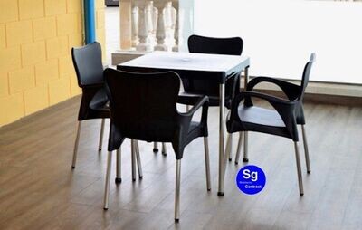 4 X CONJUNTOS SG20. Compuesto por 16 sillas y 4 mesas de 70x70