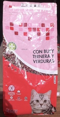 Bag of cat food - feed 2 Spanish stray cats for a month!