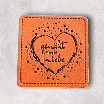 Kunstlederlabel Genäht mit Liebe 4x4 cm