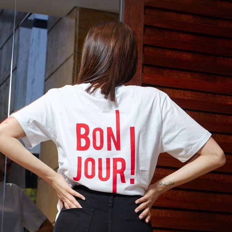 "Bonjour" T-shirt