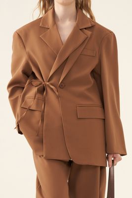 "Dee" Power Suit