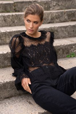 "Ella" Blouse