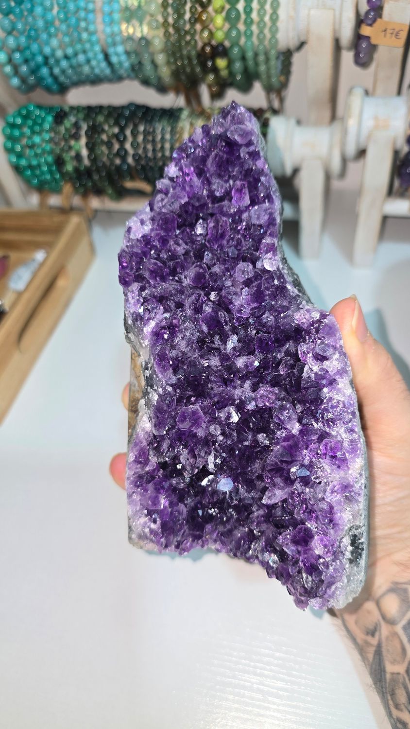 Géode améthyste  Uruguay AAA 1KG623 17cm sur 11cm,4cm environ 
