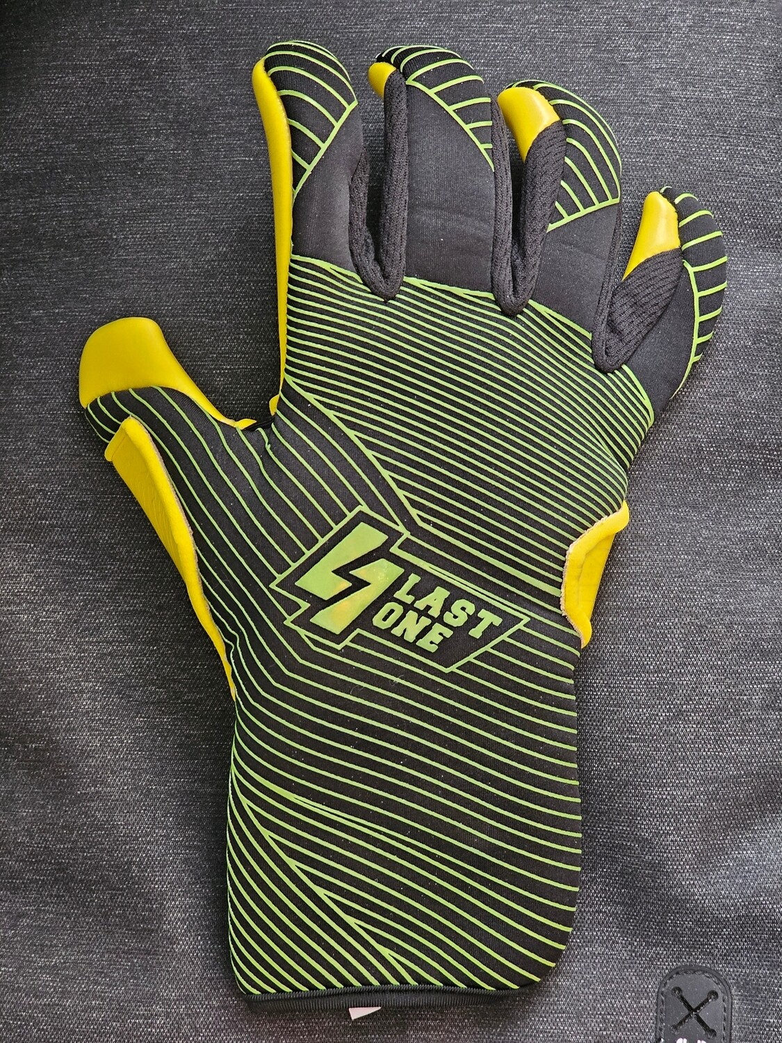 LastONE® FEARLESS 2.0 Black &amp; fluo