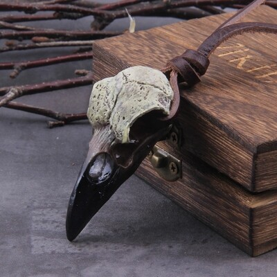 Raven Skull Pendant Necklace
