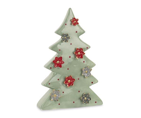 Albero verde con fiori