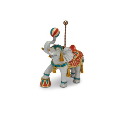 Elefante del Circo - Henriette Elefante del Circo - Henriette