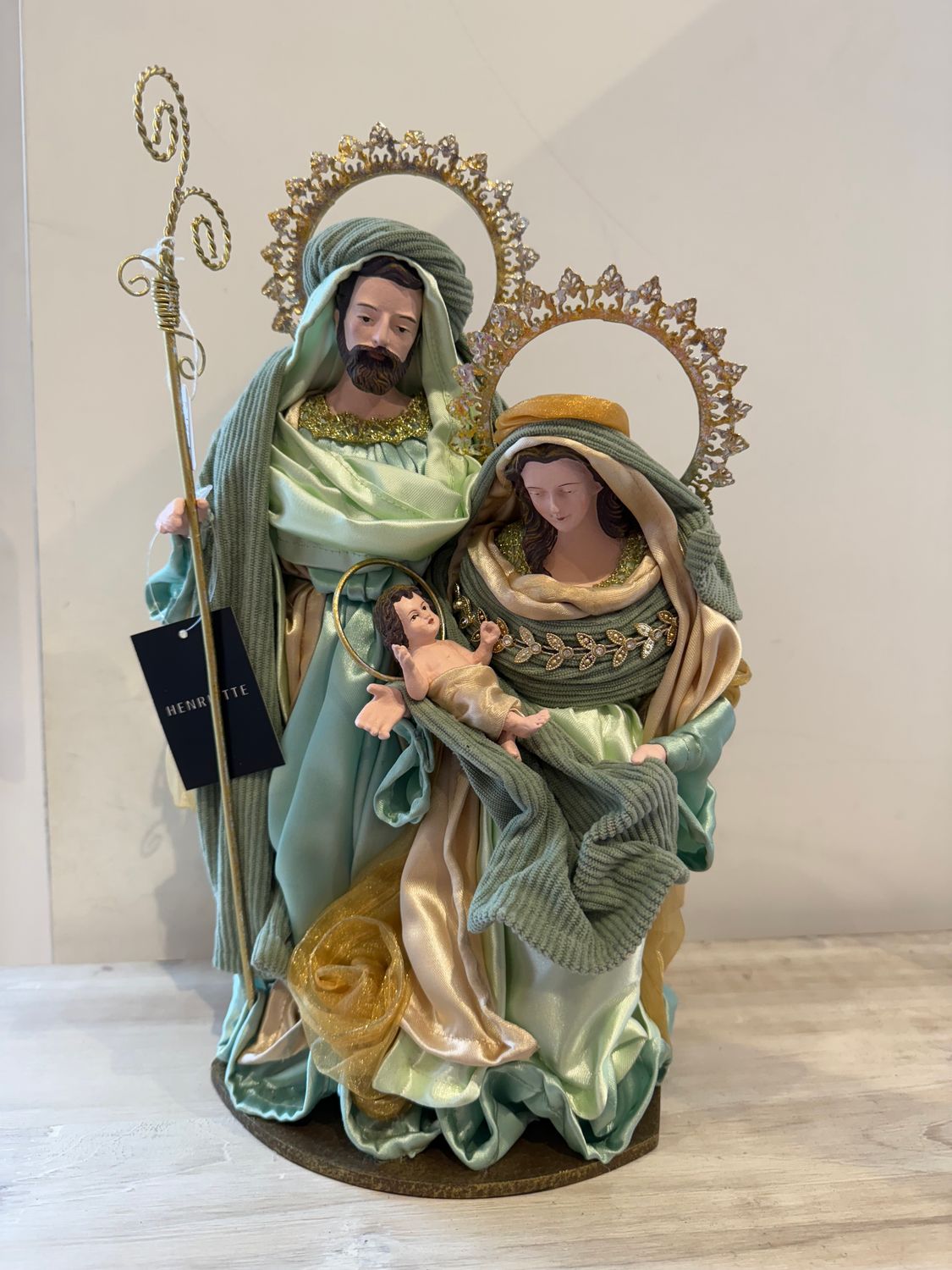 ​Natività in tessuto verde salvia
