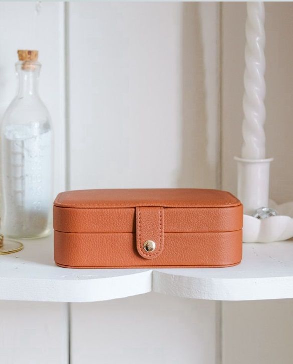 Portagioie Brigitte  ecopelle Cognac - Maison Scarlett