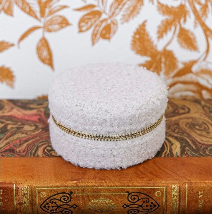 ​Portagioie Yvonne Teddy Bianco - Maison Scarlett