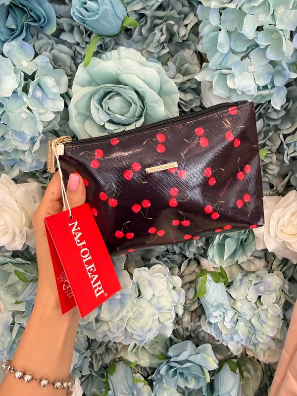 ​Pochette Rettangolare Cherry nera - Naj Oleari