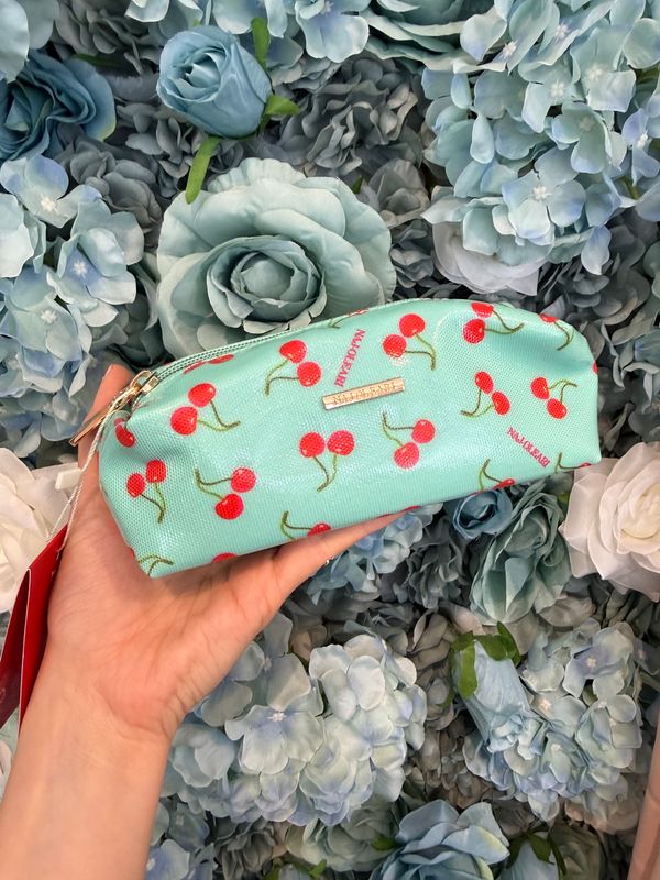 ​Pochette Astuccio Cherry azzurra - Naj Oleari
