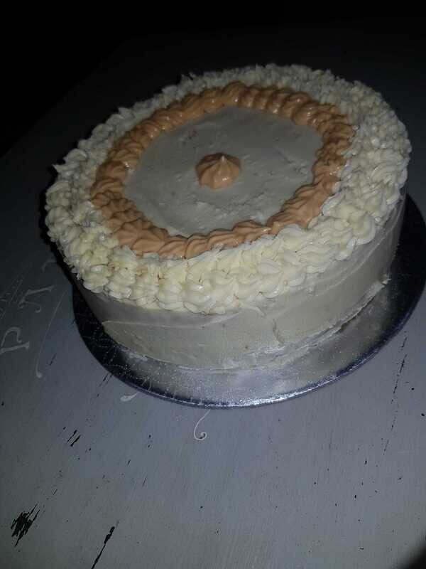 20cm Vanilla Cake (iced)