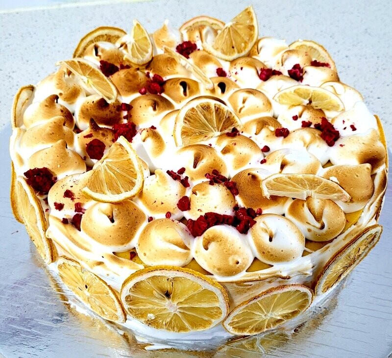 Lemon Meringue Cake